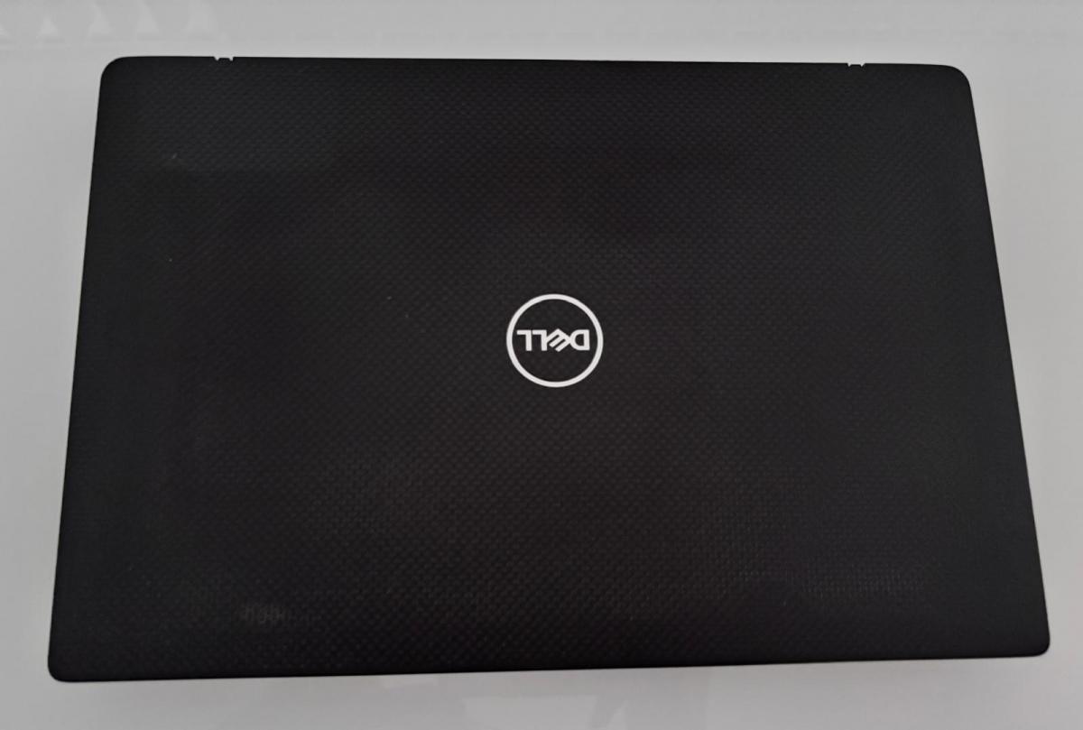 Dell Latitude 7300